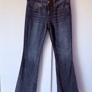 American Eagle Outfitters Dark Blue kick boot Sz.4 Regular